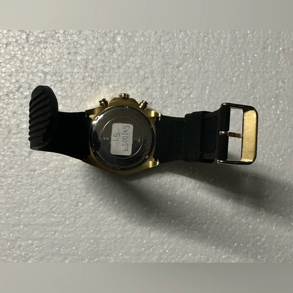 Guess Men’s‎ Poseidon Black and Gold Tone Watch GW0057G1.